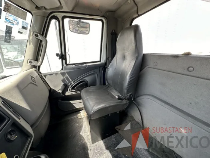 Lote 011 - International 7400 SBA 6X4, Año 2019 - Imagen 143
