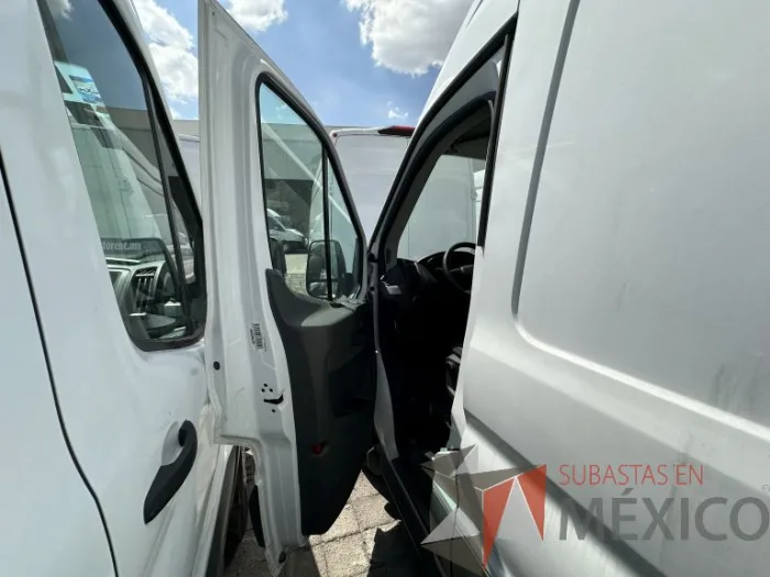 Lote 018 - Ford Transit Jumbo 2020 - Imagen 16