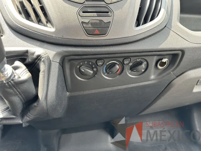Lote 018 - Ford Transit Jumbo 2020 - Imagen 21