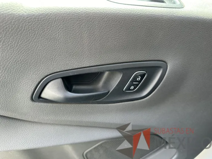 Lote 018 - Ford Transit Jumbo 2020 - Imagen 27