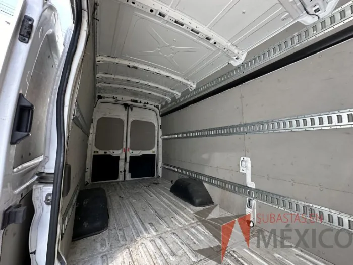 Lote 018 - Ford Transit Jumbo 2020 - Imagen 44