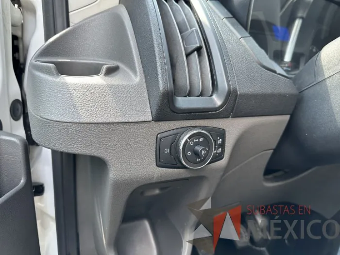 Lote 022 - Ford Transit Jumbo 2020 - Imagen 11