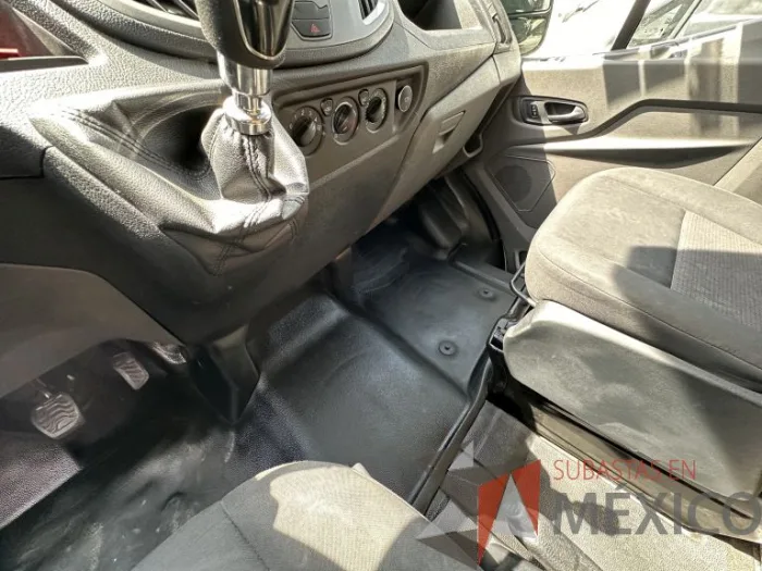 Lote 022 - Ford Transit Jumbo 2020 - Imagen 18