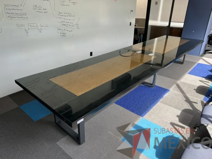 Lote 001 - Mesa de sala de juntas para 14 personas - Imagen 2