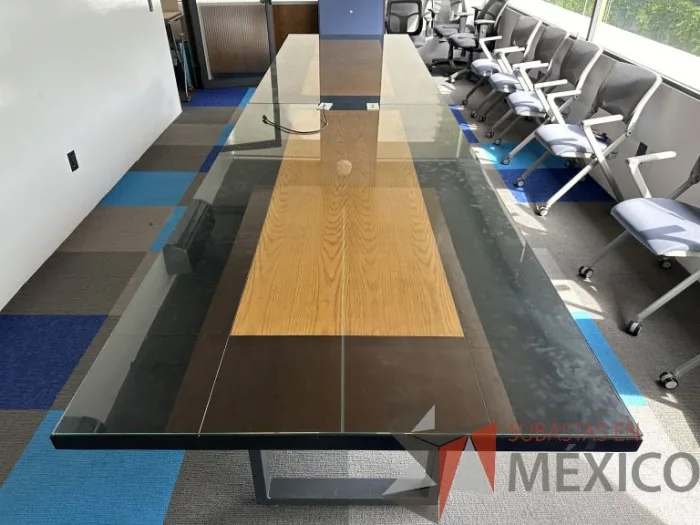 Lote 001 - Mesa de sala de juntas para 14 personas - Imagen 4