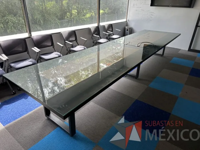 Lote 001 - Mesa de sala de juntas para 14 personas - Imagen 6