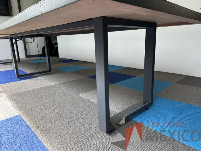 Lote 001 - Mesa de sala de juntas para 14 personas - Imagen 9