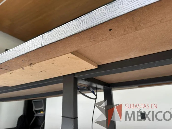 Lote 001 - Mesa de sala de juntas para 14 personas - Imagen 11