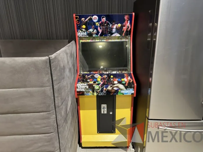 Lote 028 - Maquina de arcade - Imagen 10