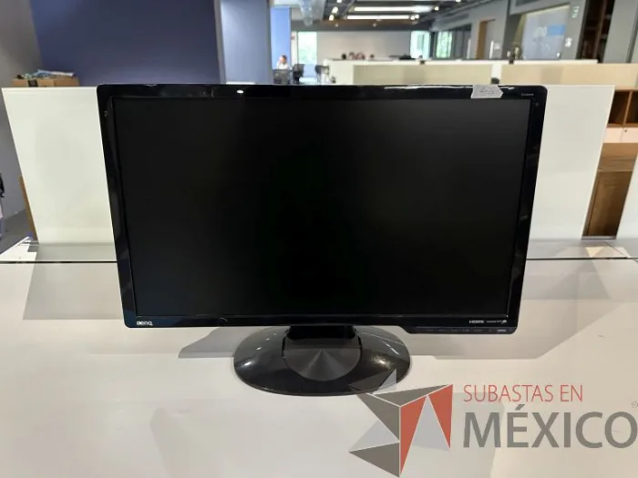 Lote 030 - Monitor de 24".   Modelo: ET-0027-B - Imagen 2