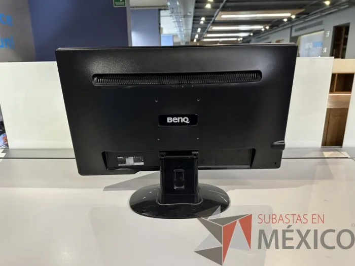Lote 030 - Monitor de 24".   Modelo: ET-0027-B - Imagen 7