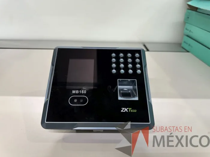 Lote 013 - 3 Controles de acceso con Huella Digital - ZKTECO MB160