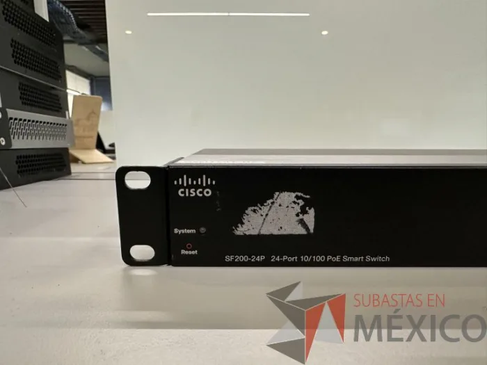 Lote 017 - 2 Switch CISCO SF200-24P de 24 puertos, marca CISCO - Imagen 5