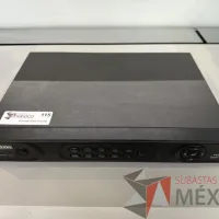Lote 025 - Digital Video Recorder.  Modelo: DS-7204HVI-ST. Marca: HIKVISION