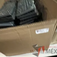 Lote 027 - Caja con 33 teclados de diferentes modelos - Imagen 2