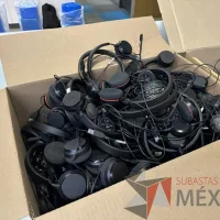 Lote 028 - 3 cajas con mouses - Imagen 6