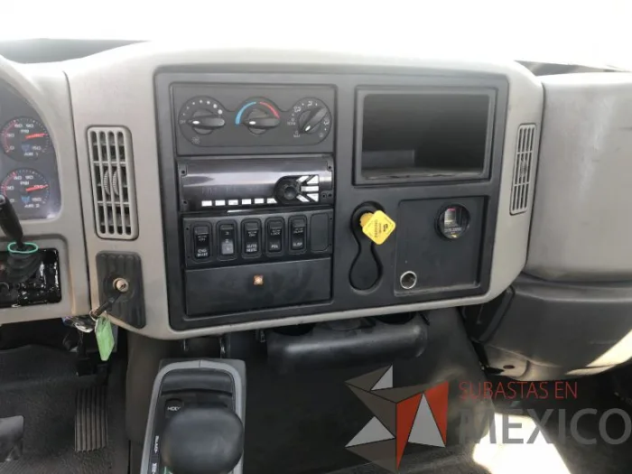 Lote 008 - International 7400 SBA 6X4, Año 2019 - Imagen 8