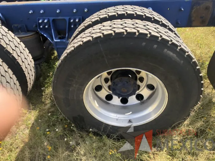 Lote 008 - International 7400 SBA 6X4, Año 2019 - Imagen 18