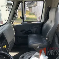 Lote 002 - International 7400 SBA 6X4, Año 2019 - Imagen 2