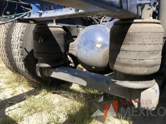 Lote 002 - International 7400 SBA 6X4, Año 2019 - Imagen 20