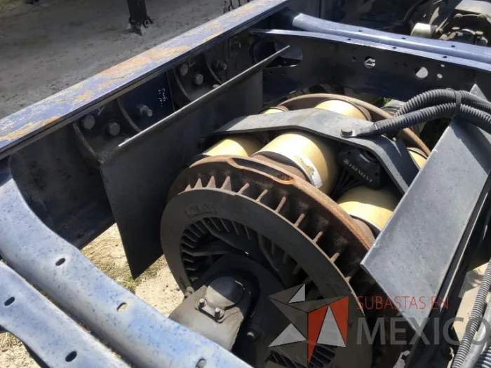 Lote 002 - International 7400 SBA 6X4, Año 2019 - Imagen 35