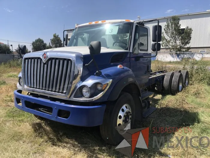 Lote 005 - International 7400 SBA 6X4, Año 2019