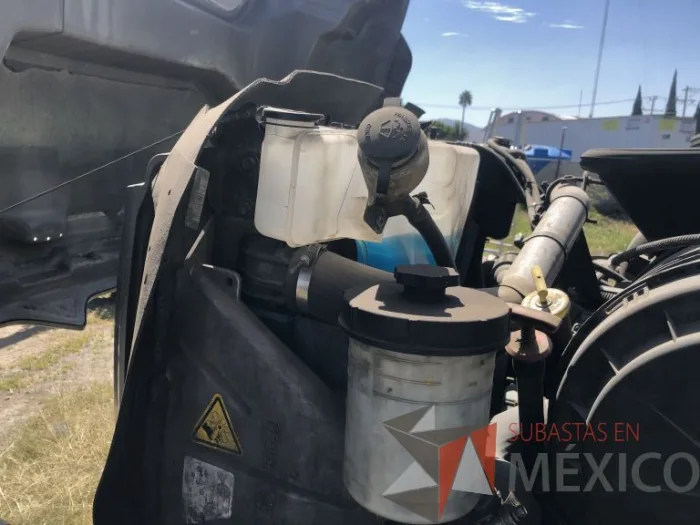 Lote 005 - International 7400 SBA 6X4, Año 2019 - Imagen 31
