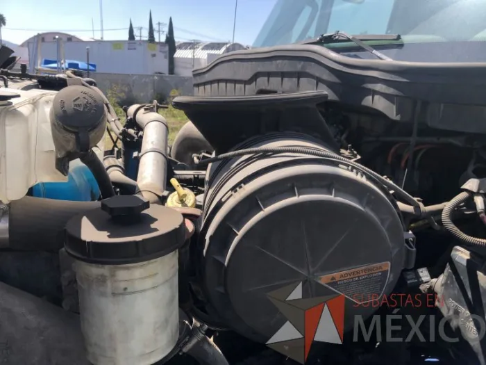 Lote 005 - International 7400 SBA 6X4, Año 2019 - Imagen 32