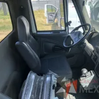 Lote 005 - International 7400 SBA 6X4, Año 2019 - Imagen 38