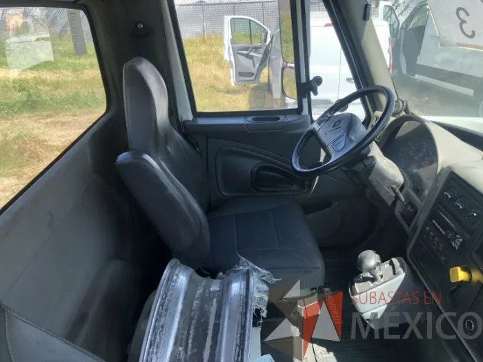 Lote 005 - International 7400 SBA 6X4, Año 2019 - Imagen 38