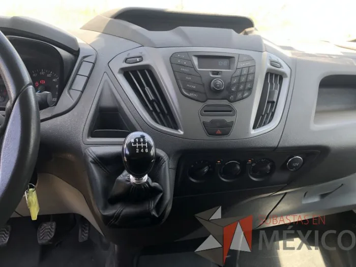 Lote 001 - Ford Transit Custom Van, Año 2017 - Imagen 7