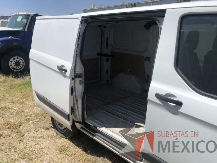 Lote 001 - Ford Transit Custom Van, Año 2017 - Imagen 27
