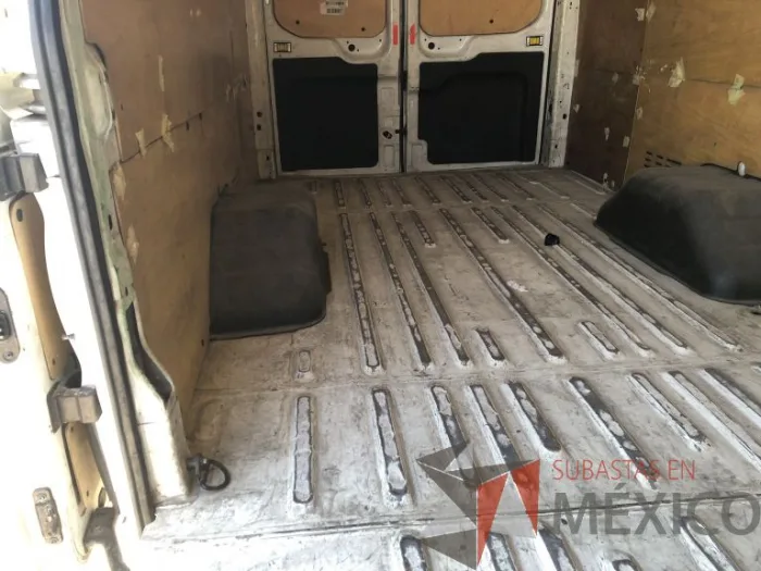 Lote 004 - Ford Transit Jumbo, 2017 - Imagen 19