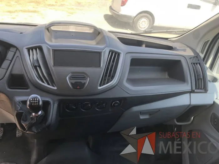 Lote 004 - Ford Transit Jumbo, 2017 - Imagen 30