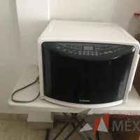 Lote 004 - Horno de microondas, SAMSUNG