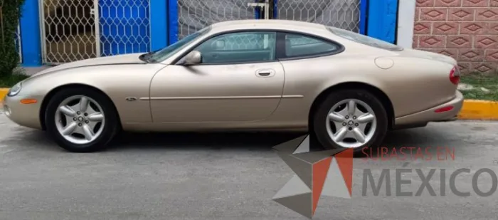 Lote 003 - Jaguar XK8 Coupé 1988 - Imagen 8