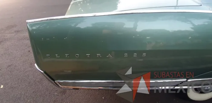 Lote 006 - Buick Electra 225 Hardtop 1965 - Imagen 21