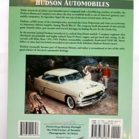 Lote 121 - Lote de 2 libros : HUDSON AUTOMOBILES. A Illustrated History, Autor Patrick R. Foster, Ed. Iconografix, 126 paginas.  THE HISTORY OF HUDSON por Don Butler, MBI Publishing, 1992, pasta dura, 336 paginas - Imagen 4