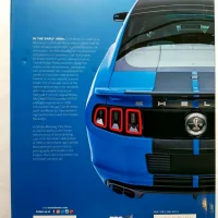 Lote 146 - Guía de restauración. MUSTANG RESTORATION GUIDE, 1964 1/2 - 1973. Redactado por Tom Corcoran y Earl Davis y publicado por Motorbooks Intl. 1a edición, 1998 - Imagen 3