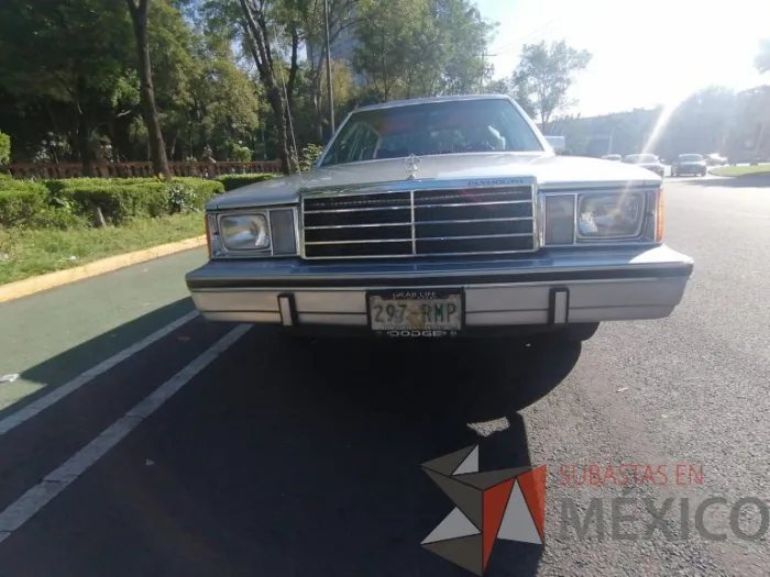 Lote 007 - Chrysler Dart 1982 - Imagen 4