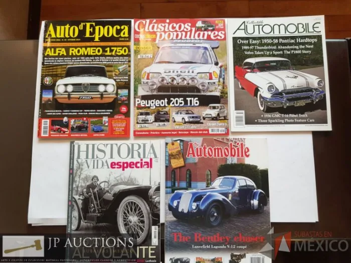 Lote 044 - 5 Revistas: COLLECTIBLE AUTOMOBILE (2018), CLASICOS POPULARES (2014) - Imagen 4