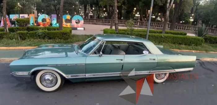 Lote 006 - Buick Electra 225 Hardtop 1965 - Imagen 5