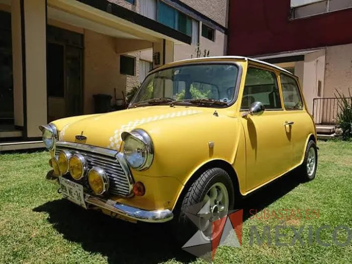 Lote 026 - Austin Mini 1974 - Imagen 2