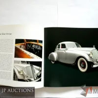 Lote 079 - 2 libros sobre los autos de los años 30 y 40: THE ALLURE OF THE AUTOMOBILE: Driving in Style 1930 - 1965. Autor. Ken Gross & Ronald T. Labaco. Ed. High Museum of Art, Portland Art Museum. 144 paginas. Agregamos un segundo libro: CARS OF THE THIRTIES AND FORTIES, Autor Michael Sedgwick, Ed. Crescent Books, 1992, 240 paginas - Imagen 6