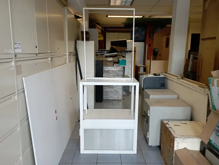 Lote 018 - Mueble Para Bebe Fabricado En Aluminio - Imagen 5