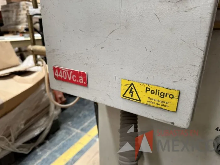 Lote 005 - Punteadora, Marca: Maquinaria Piramide - Imagen 25