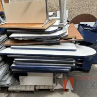 Lote 040 - Lote de accesorios para estación de trabajo y artículos diversos - Imagen 8
