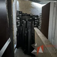 Lote 041 - Lote con 918 piezas de accesorios para estación de trabajo - Imagen 3