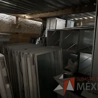 Lote 041 - Lote con 918 piezas de accesorios para estación de trabajo - Imagen 9