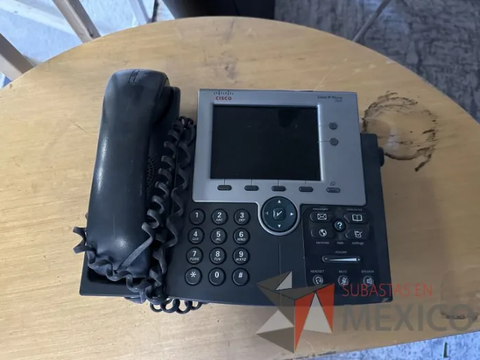 Lote 013 - Teclado y 5 teléfonos - Imagen 6
